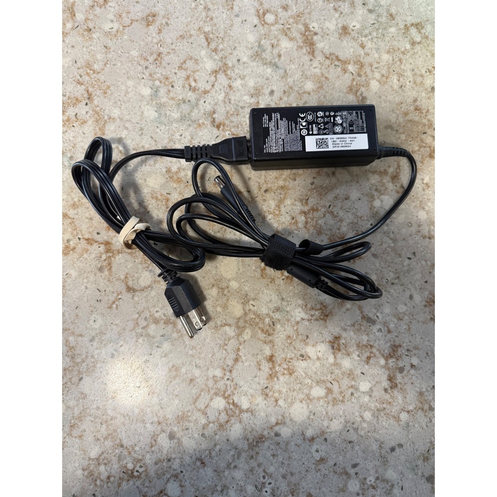 Dell 65W AC Adapter PA-12 Family 19.5V 3.34A Power Supply 0928G4 LA65NS2-01